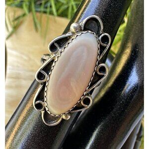 VTG‎ Edward Becenti Sterling Native American Navajo Pink Shell Ring Size 6.25